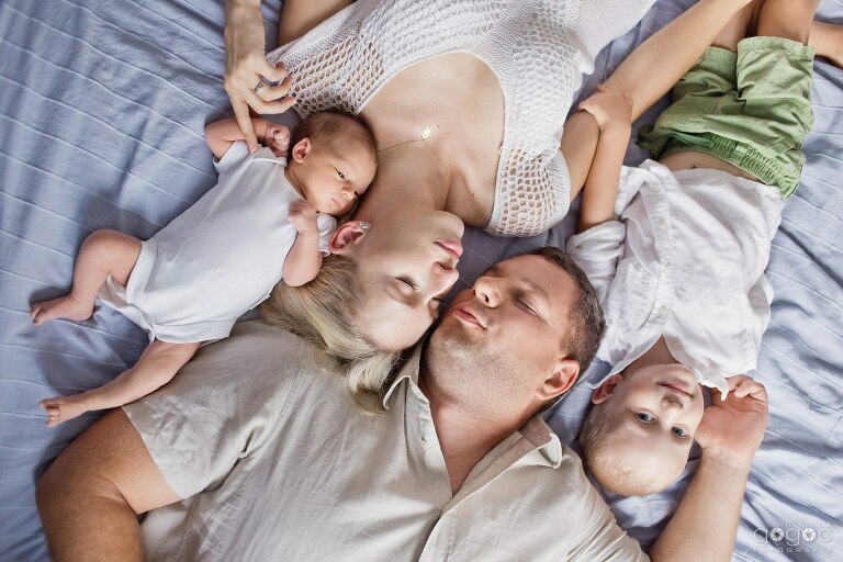 WAAACH5BAEAAAAALAAAAAABAAEAAAICRAEAOw==