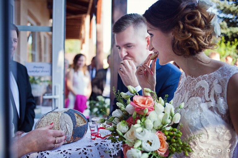 WAAACH5BAEAAAAALAAAAAABAAEAAAICRAEAOw==