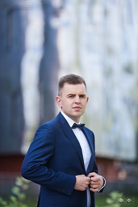 WAAACH5BAEAAAAALAAAAAABAAEAAAICRAEAOw==