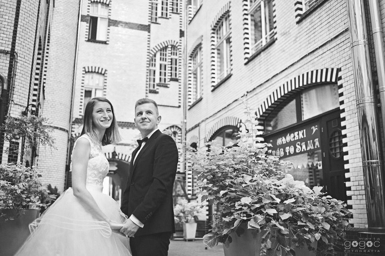 WAAACH5BAEAAAAALAAAAAABAAEAAAICRAEAOw==