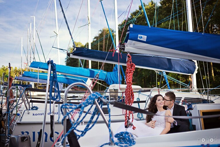 WAAACH5BAEAAAAALAAAAAABAAEAAAICRAEAOw==