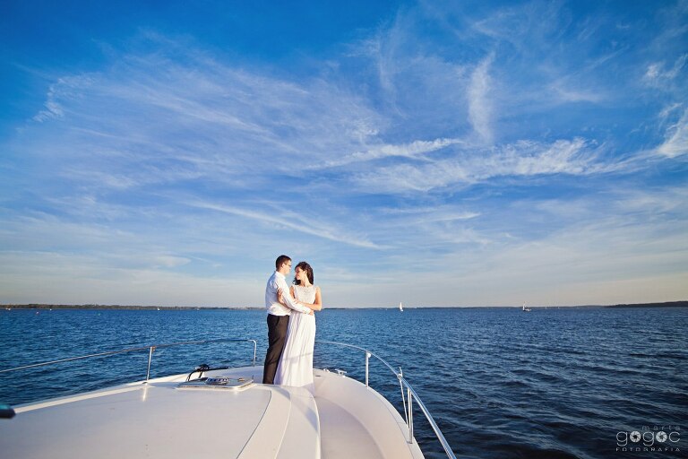 WAAACH5BAEAAAAALAAAAAABAAEAAAICRAEAOw==