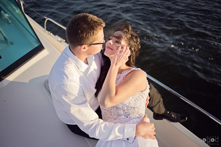 WAAACH5BAEAAAAALAAAAAABAAEAAAICRAEAOw==