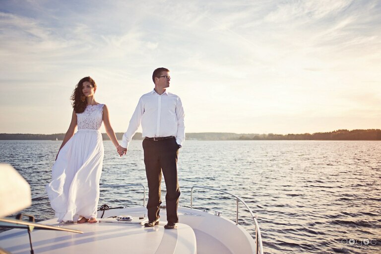 WAAACH5BAEAAAAALAAAAAABAAEAAAICRAEAOw==