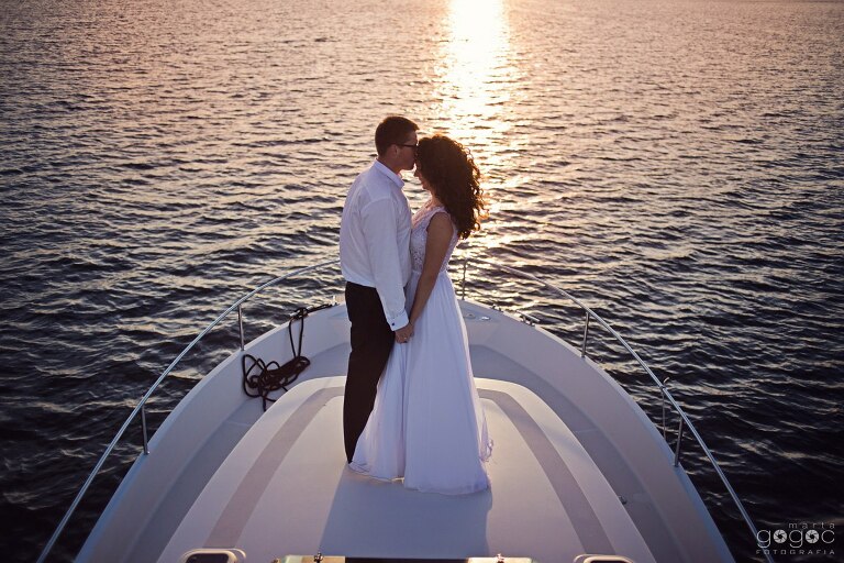 WAAACH5BAEAAAAALAAAAAABAAEAAAICRAEAOw==