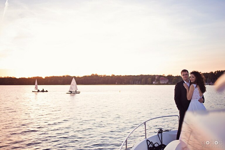 WAAACH5BAEAAAAALAAAAAABAAEAAAICRAEAOw==