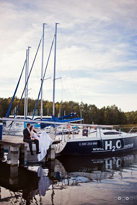 WAAACH5BAEAAAAALAAAAAABAAEAAAICRAEAOw==