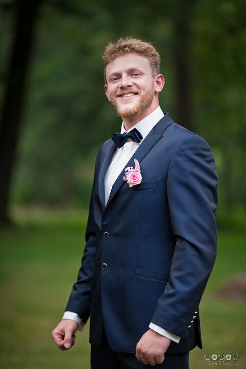 WAAACH5BAEAAAAALAAAAAABAAEAAAICRAEAOw==