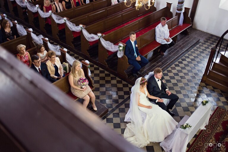 WAAACH5BAEAAAAALAAAAAABAAEAAAICRAEAOw==