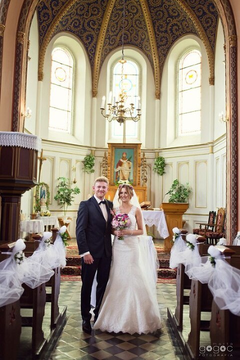 WAAACH5BAEAAAAALAAAAAABAAEAAAICRAEAOw==