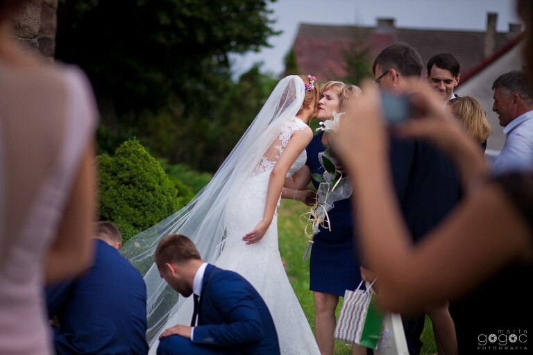 WAAACH5BAEAAAAALAAAAAABAAEAAAICRAEAOw==