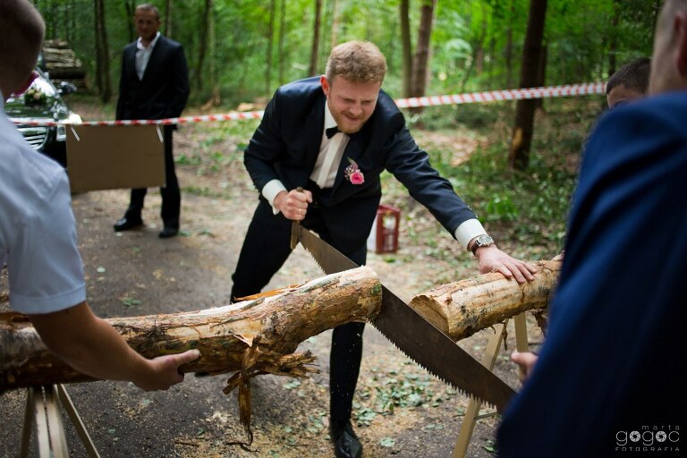 WAAACH5BAEAAAAALAAAAAABAAEAAAICRAEAOw==