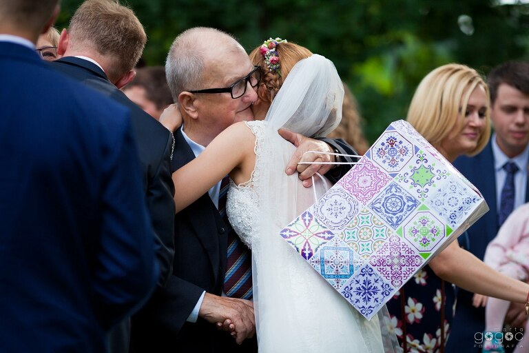 WAAACH5BAEAAAAALAAAAAABAAEAAAICRAEAOw==