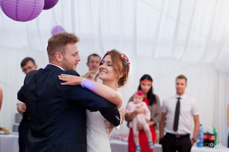 WAAACH5BAEAAAAALAAAAAABAAEAAAICRAEAOw==