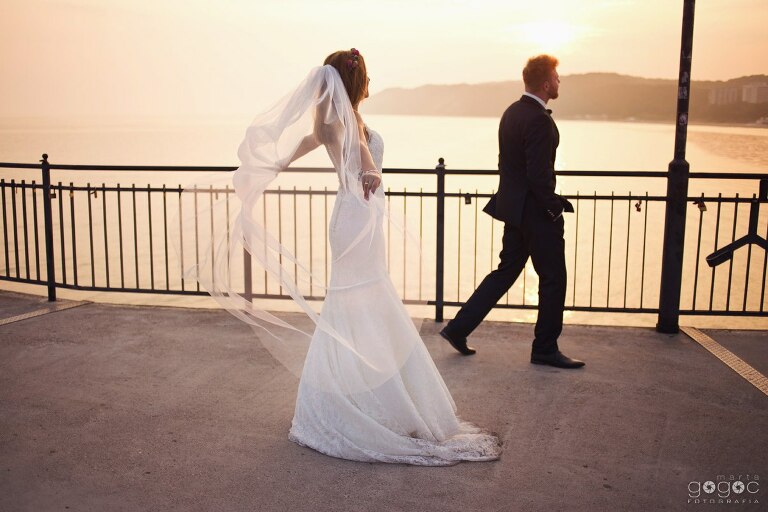 WAAACH5BAEAAAAALAAAAAABAAEAAAICRAEAOw==