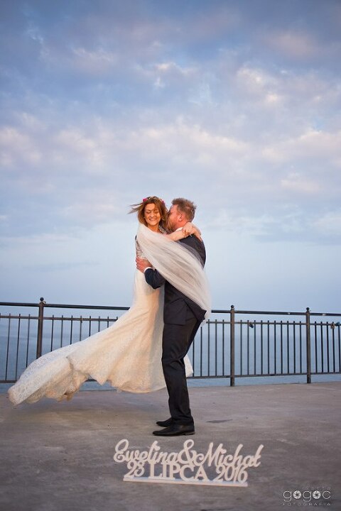 WAAACH5BAEAAAAALAAAAAABAAEAAAICRAEAOw==