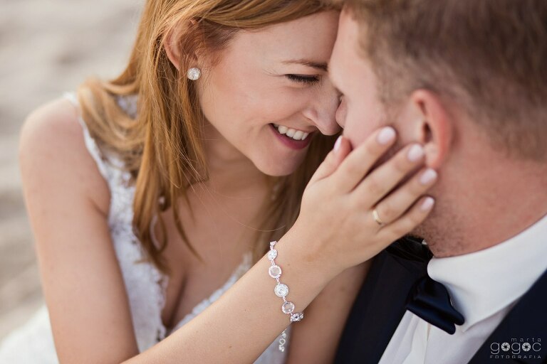 WAAACH5BAEAAAAALAAAAAABAAEAAAICRAEAOw==