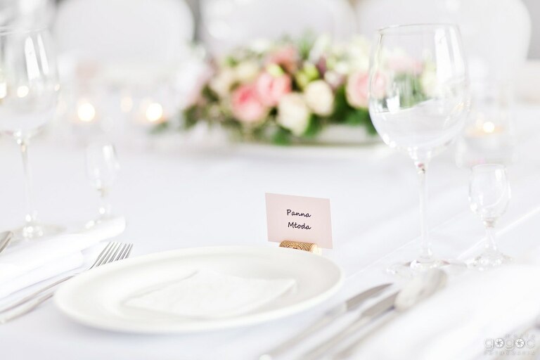 WAAACH5BAEAAAAALAAAAAABAAEAAAICRAEAOw==