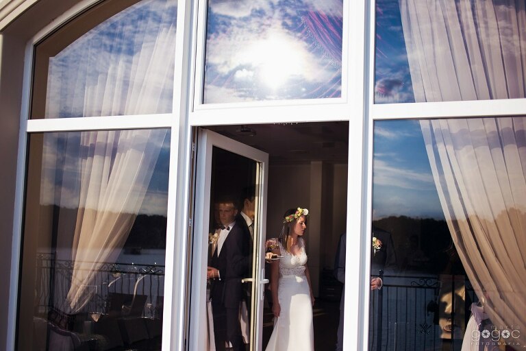 WAAACH5BAEAAAAALAAAAAABAAEAAAICRAEAOw==