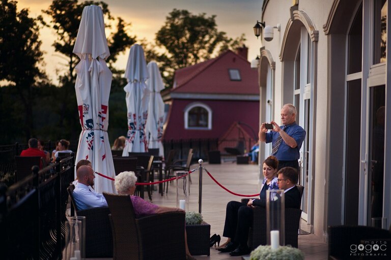 WAAACH5BAEAAAAALAAAAAABAAEAAAICRAEAOw==