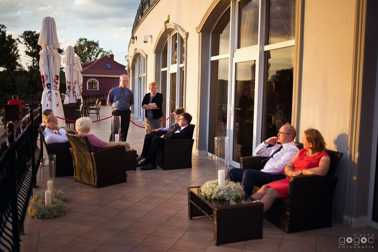 WAAACH5BAEAAAAALAAAAAABAAEAAAICRAEAOw==