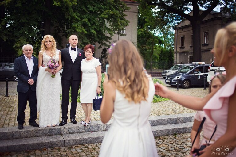 WAAACH5BAEAAAAALAAAAAABAAEAAAICRAEAOw==