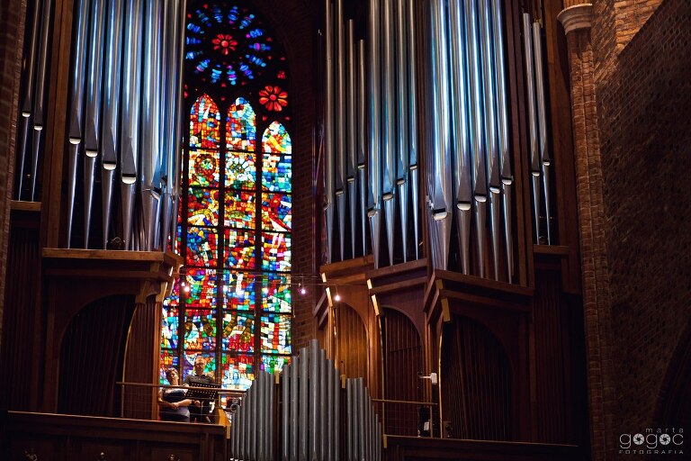 WAAACH5BAEAAAAALAAAAAABAAEAAAICRAEAOw==