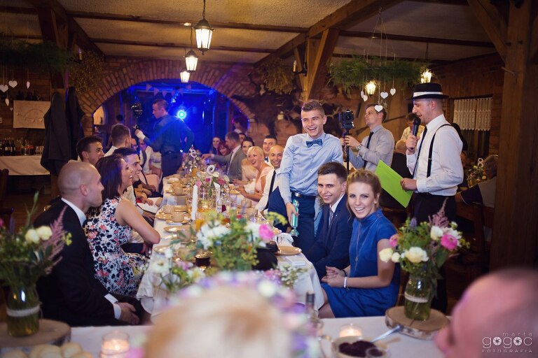 WAAACH5BAEAAAAALAAAAAABAAEAAAICRAEAOw==