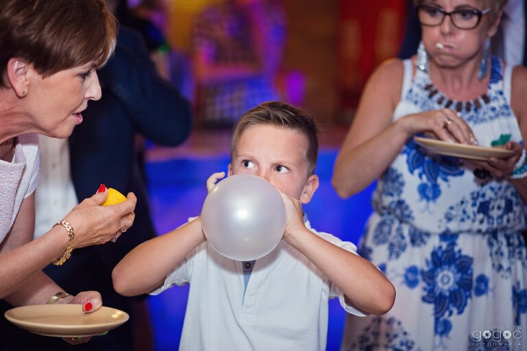 WAAACH5BAEAAAAALAAAAAABAAEAAAICRAEAOw==