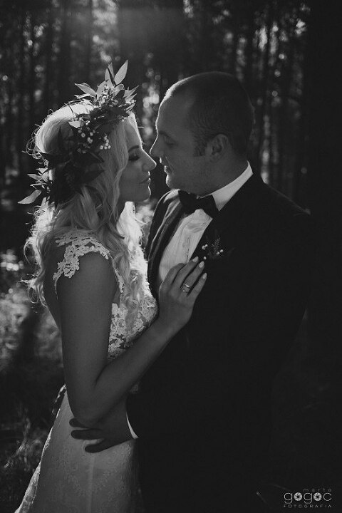 WAAACH5BAEAAAAALAAAAAABAAEAAAICRAEAOw==