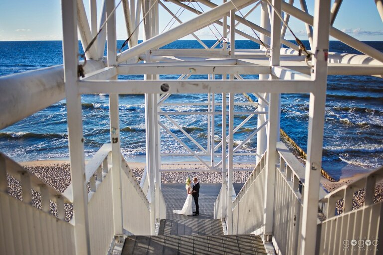 WAAACH5BAEAAAAALAAAAAABAAEAAAICRAEAOw==