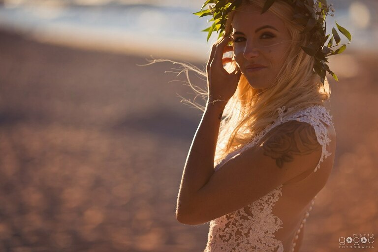 WAAACH5BAEAAAAALAAAAAABAAEAAAICRAEAOw==