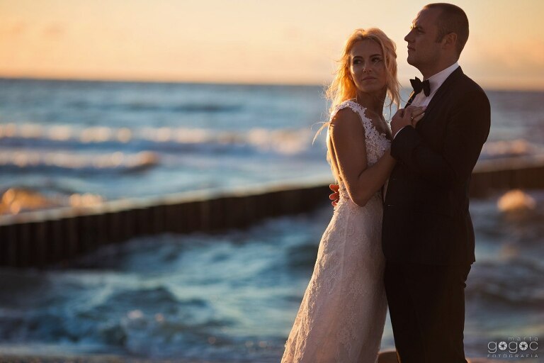 WAAACH5BAEAAAAALAAAAAABAAEAAAICRAEAOw==