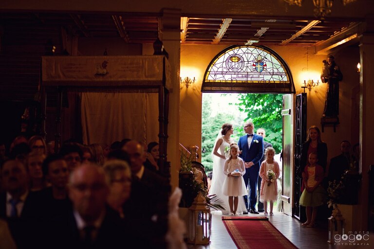 WAAACH5BAEAAAAALAAAAAABAAEAAAICRAEAOw==