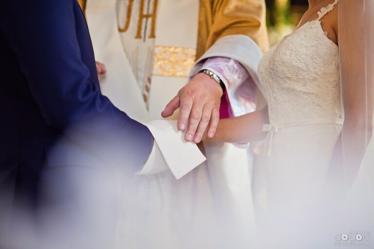 WAAACH5BAEAAAAALAAAAAABAAEAAAICRAEAOw==