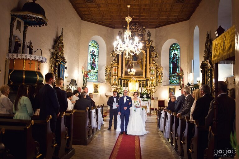 WAAACH5BAEAAAAALAAAAAABAAEAAAICRAEAOw==