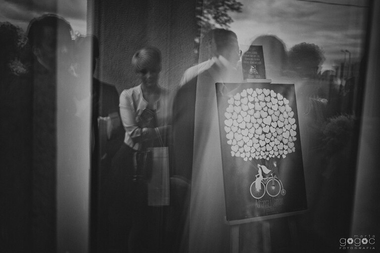 WAAACH5BAEAAAAALAAAAAABAAEAAAICRAEAOw==