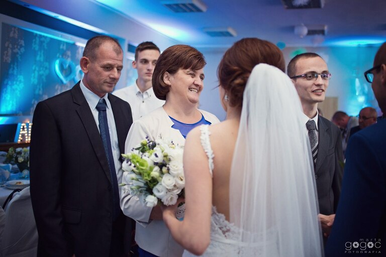 WAAACH5BAEAAAAALAAAAAABAAEAAAICRAEAOw==