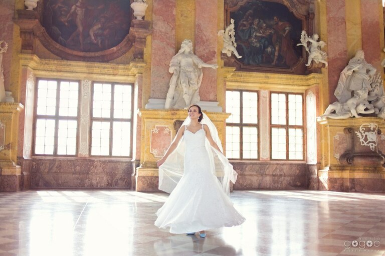 WAAACH5BAEAAAAALAAAAAABAAEAAAICRAEAOw==