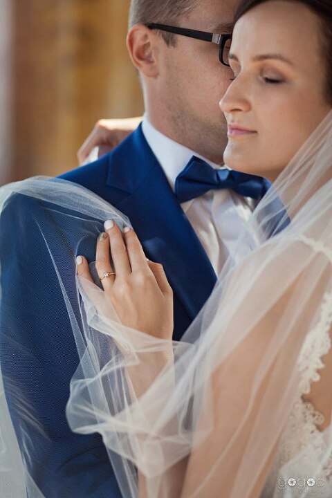 WAAACH5BAEAAAAALAAAAAABAAEAAAICRAEAOw==