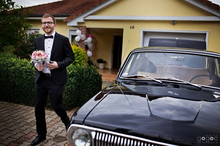 WAAACH5BAEAAAAALAAAAAABAAEAAAICRAEAOw==