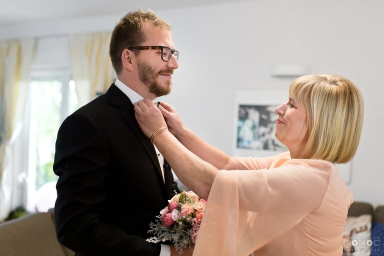 WAAACH5BAEAAAAALAAAAAABAAEAAAICRAEAOw==