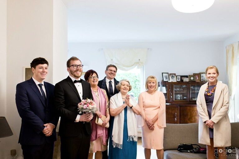 WAAACH5BAEAAAAALAAAAAABAAEAAAICRAEAOw==