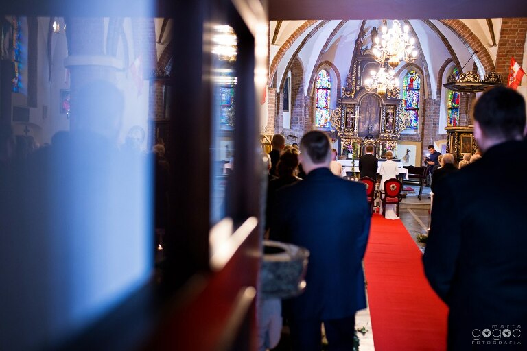 WAAACH5BAEAAAAALAAAAAABAAEAAAICRAEAOw==