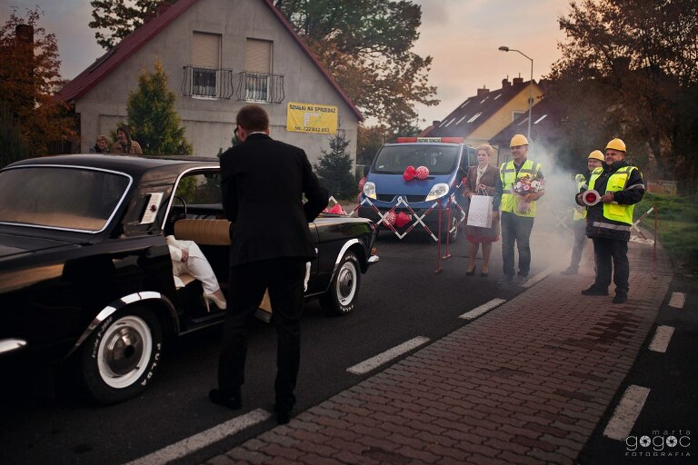 WAAACH5BAEAAAAALAAAAAABAAEAAAICRAEAOw==