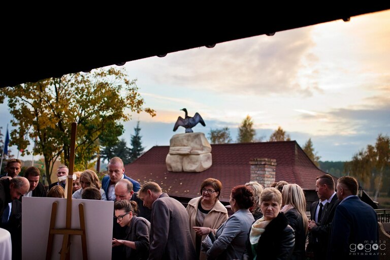 WAAACH5BAEAAAAALAAAAAABAAEAAAICRAEAOw==