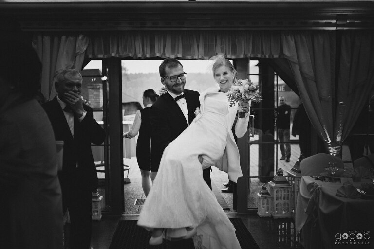 WAAACH5BAEAAAAALAAAAAABAAEAAAICRAEAOw==