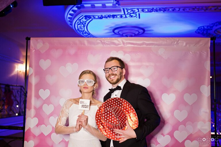 WAAACH5BAEAAAAALAAAAAABAAEAAAICRAEAOw==