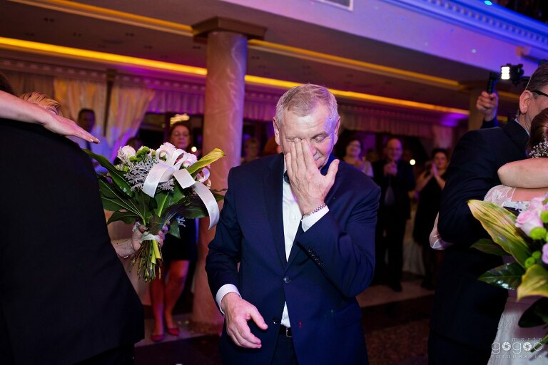 WAAACH5BAEAAAAALAAAAAABAAEAAAICRAEAOw==