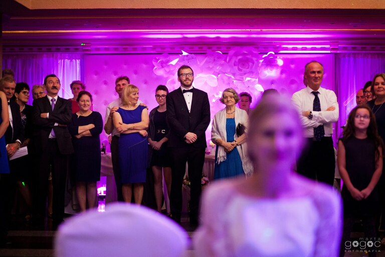 WAAACH5BAEAAAAALAAAAAABAAEAAAICRAEAOw==